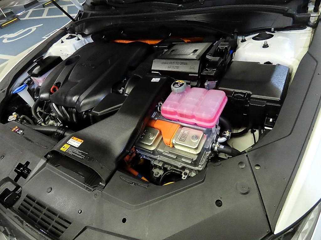 HYUNDAI Grandeur 2022 Blanco - Importación desde Corea - HF Imports Iquique - Foto 19