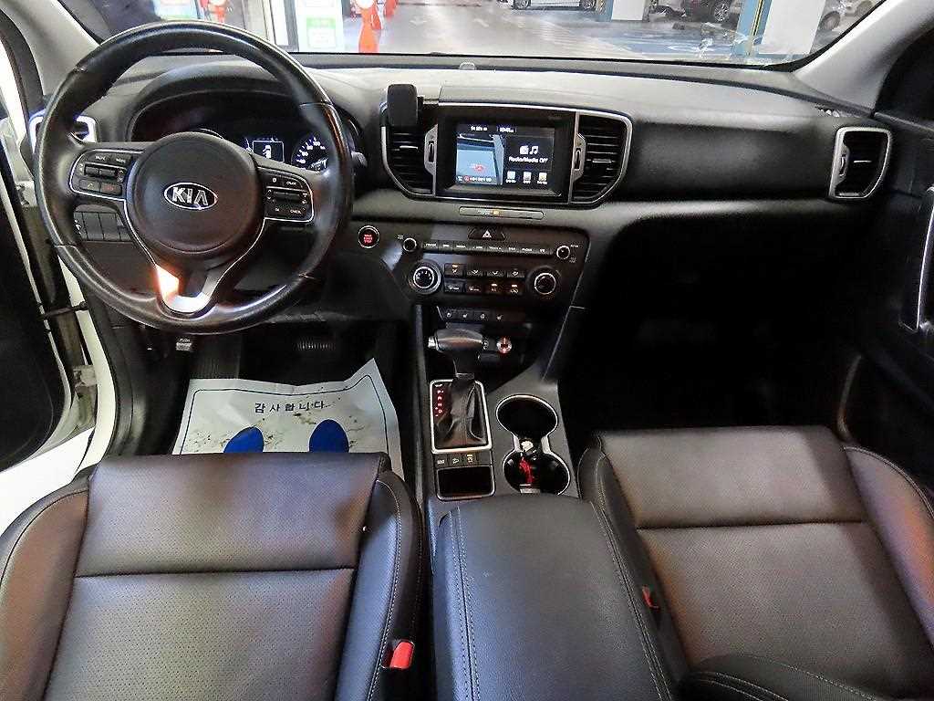 KIA Sportage - Vista 10