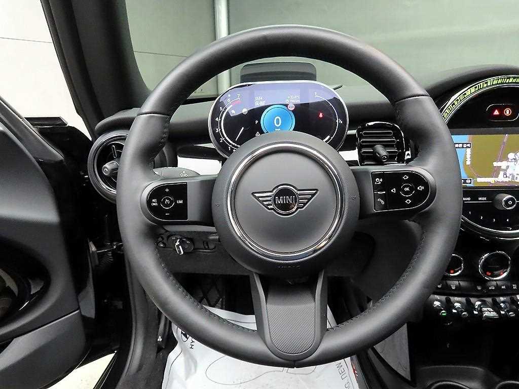 Mini Cooper Convertible - Vista 9