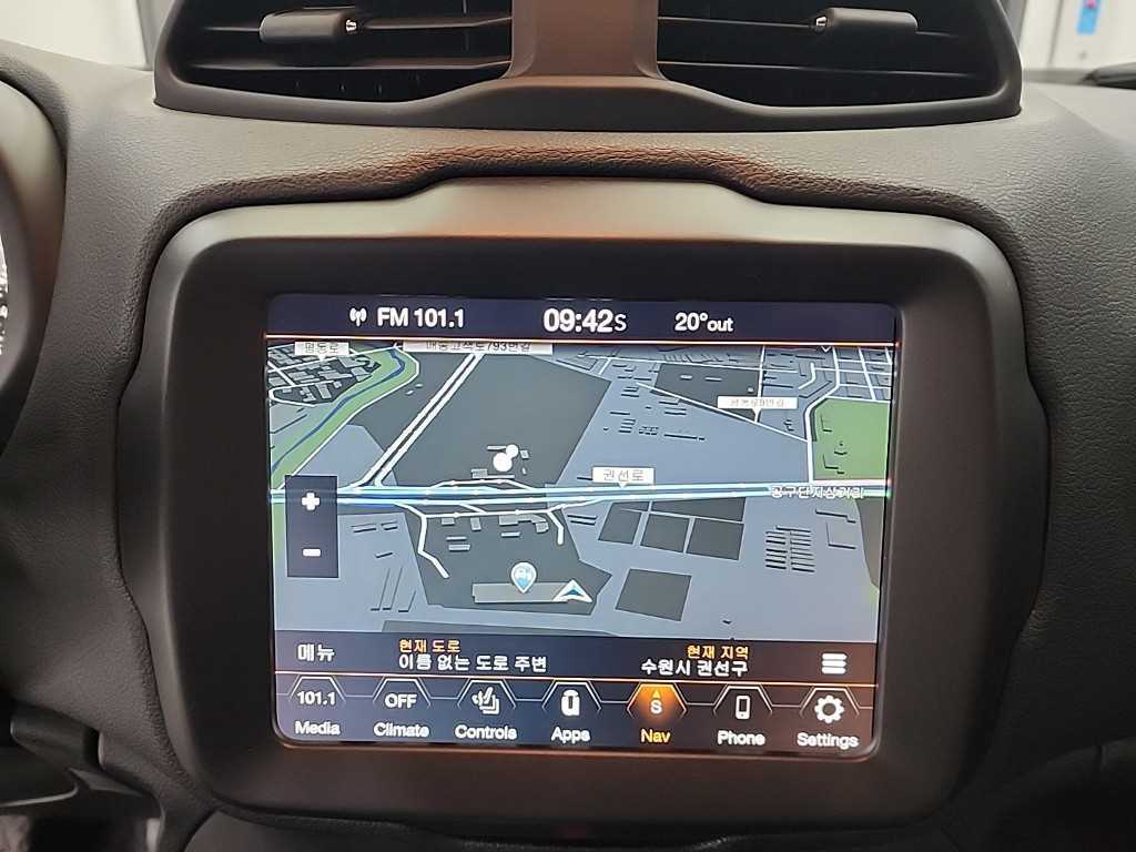 Jeep Renegade 2019 Gris - Importación desde Corea - HF Imports Iquique - Foto 14