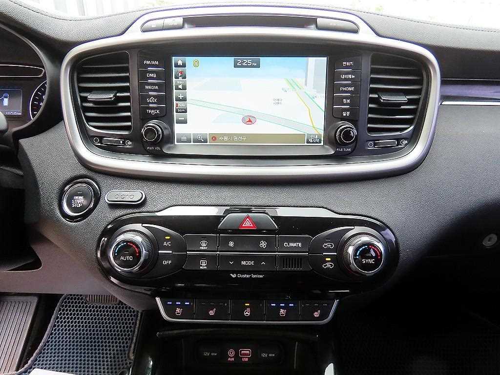 KIA Sorento - Vista 12