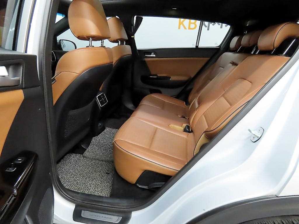 KIA Sportage - Vista 6