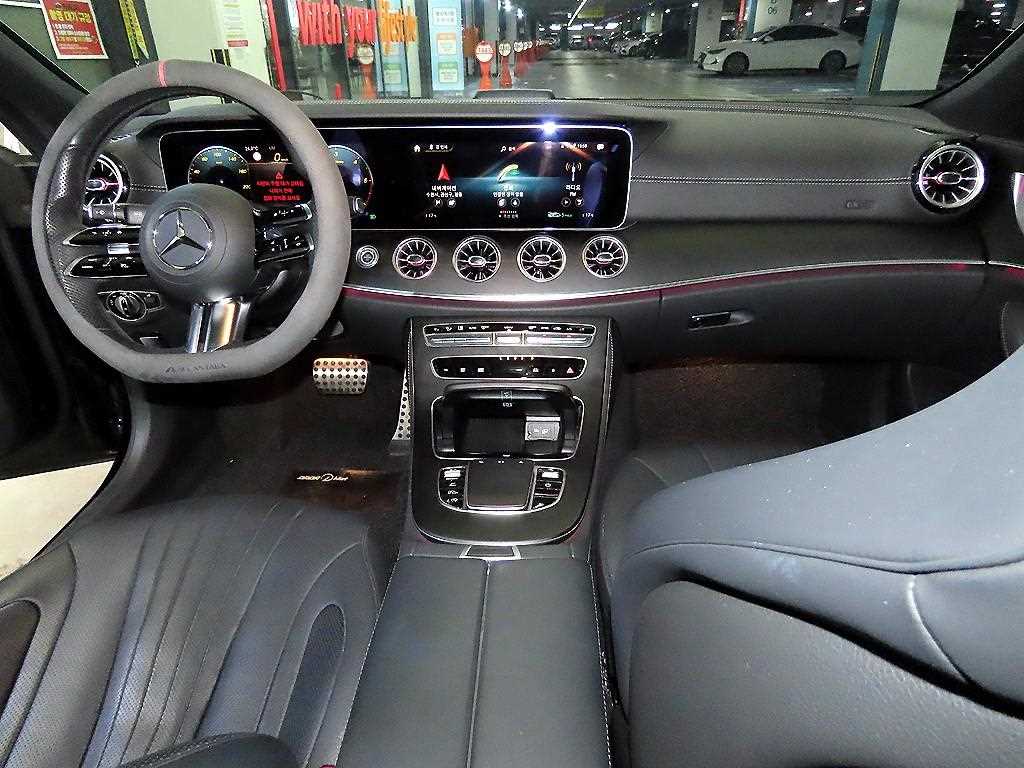 Mercedes Benz CLS Class - Vista 10