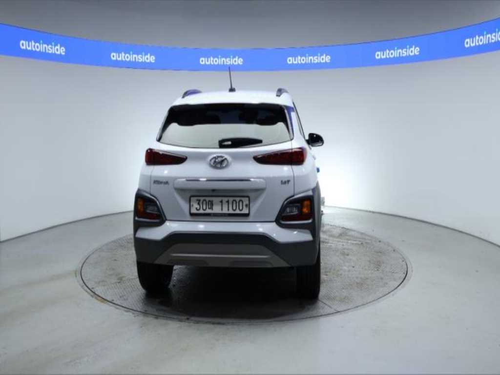HYUNDAI Kona - Vista 3