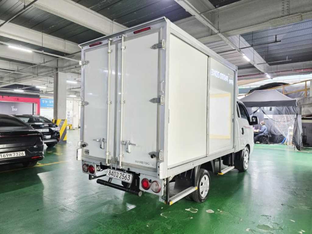 Small Truck Normal Box(High Deck) - Vista 9