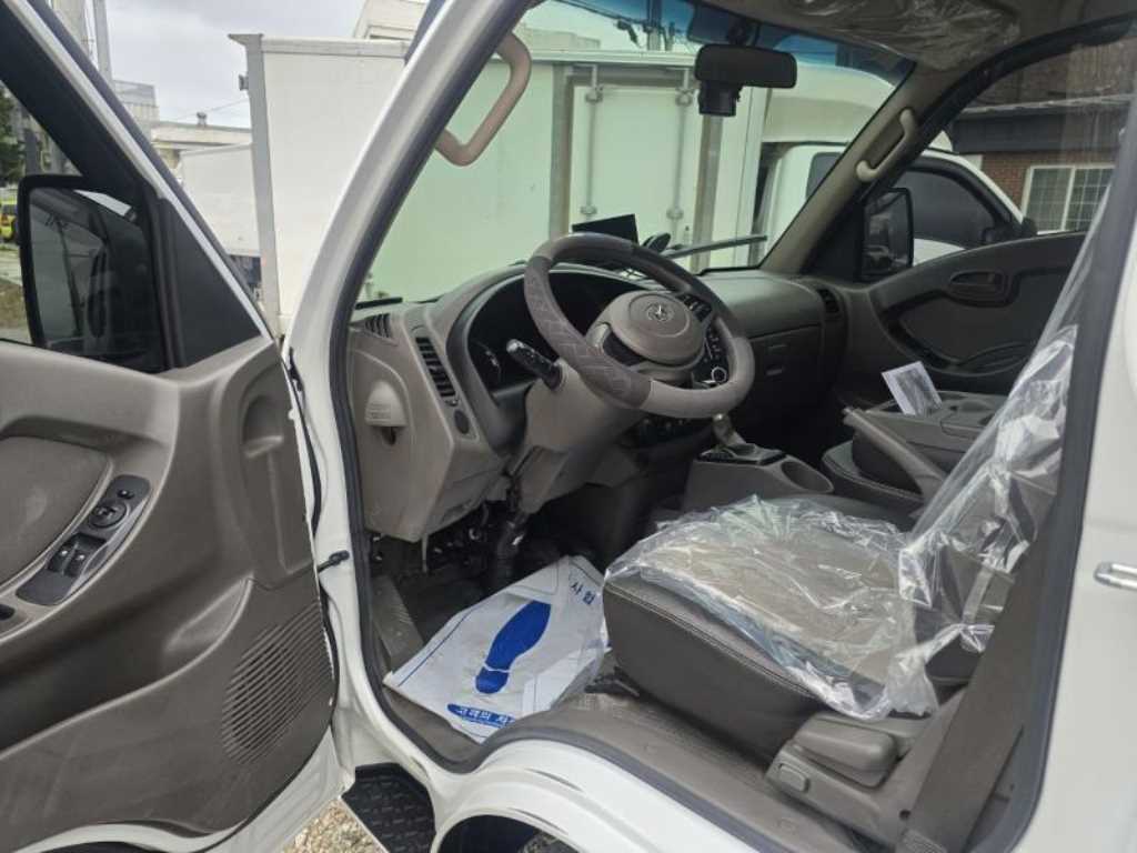 Small Truck Cargo (small) - Vista 10