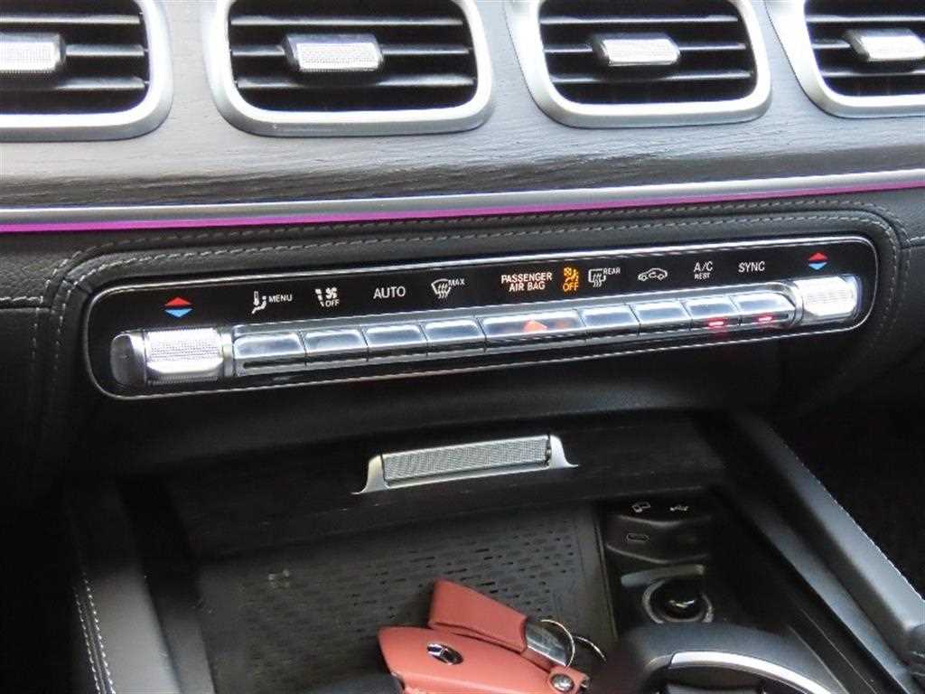Mercedes Benz GLS Class - Vista 7