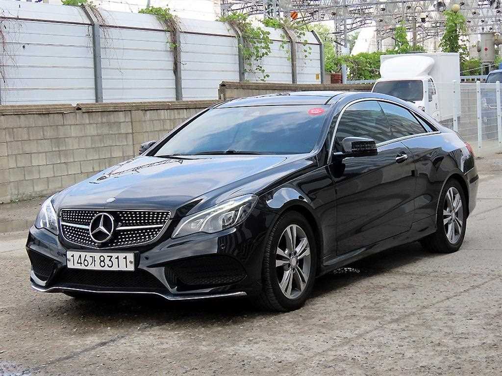 Mercedes Benz E class - Vista 2