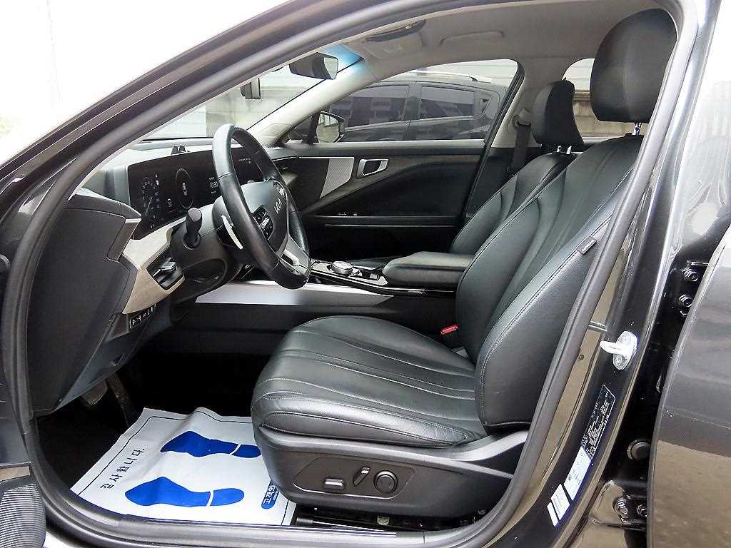 KIA K8 - Vista 5