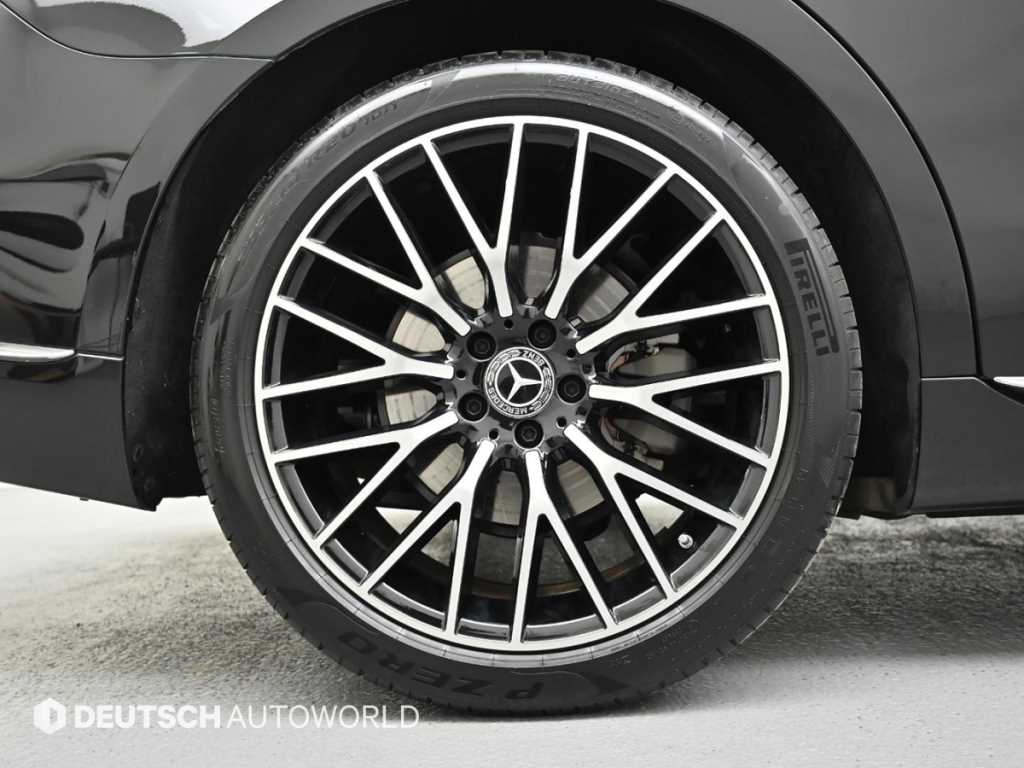 Mercedes Benz S Class - Vista 5