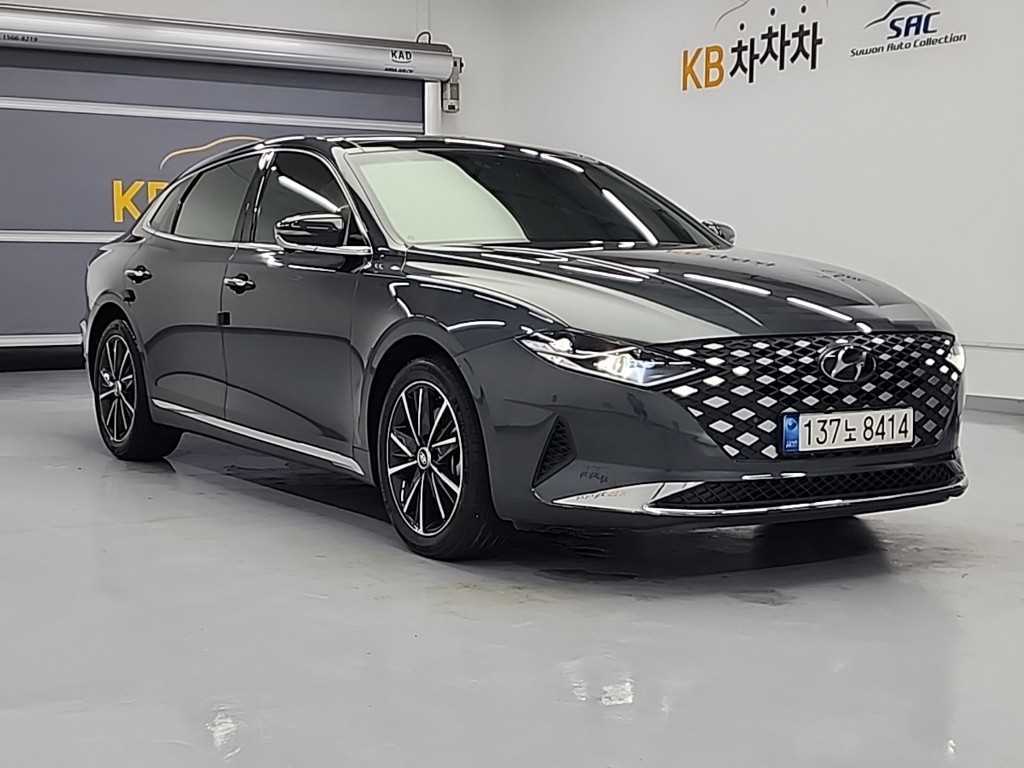HYUNDAI Grandeur - Vista 4