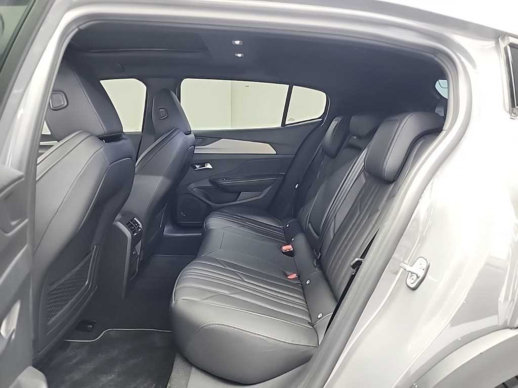 Peugeot 408 - Vista 12