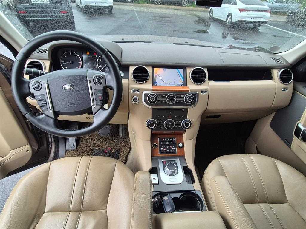 Land Rover Discovery - Vista 8