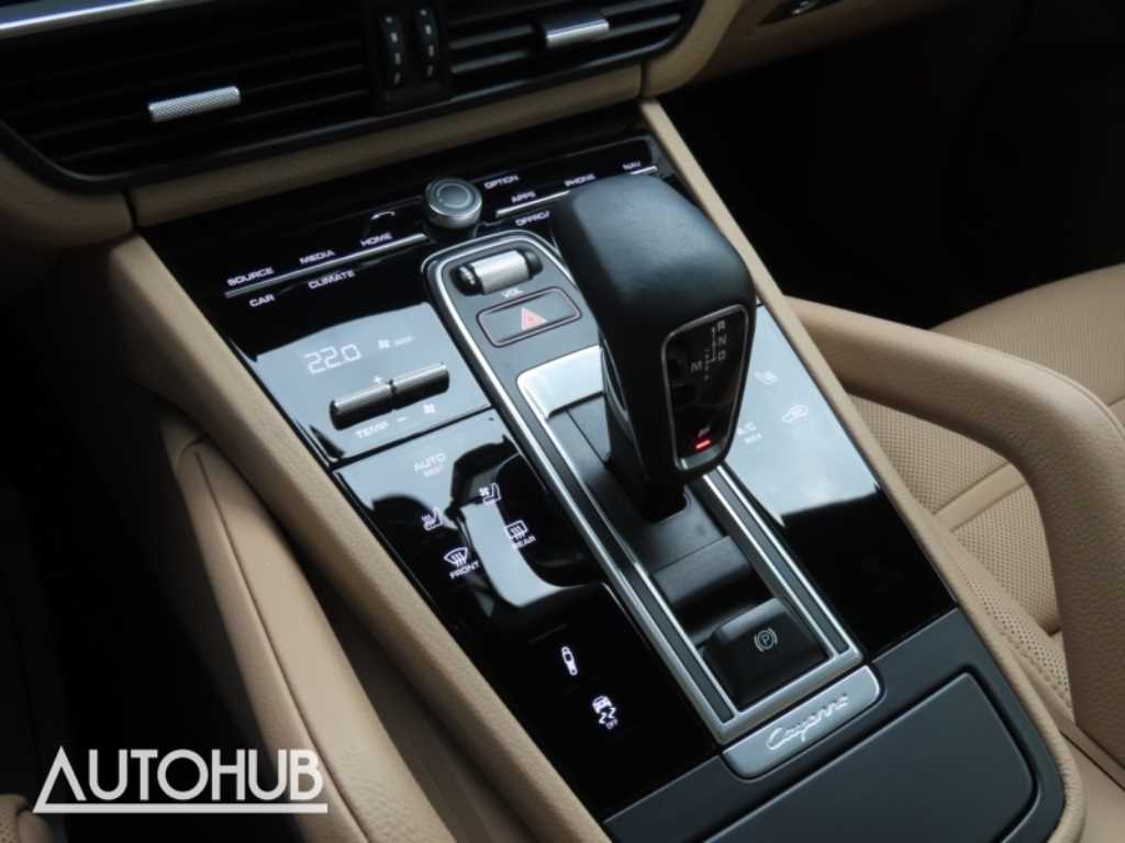 Porsche Cayenne - Vista 6