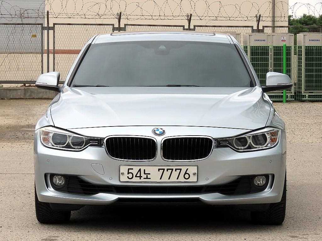 BMW 3 series 2015 Gris - Importación desde Corea - HF Imports Iquique - Foto 1