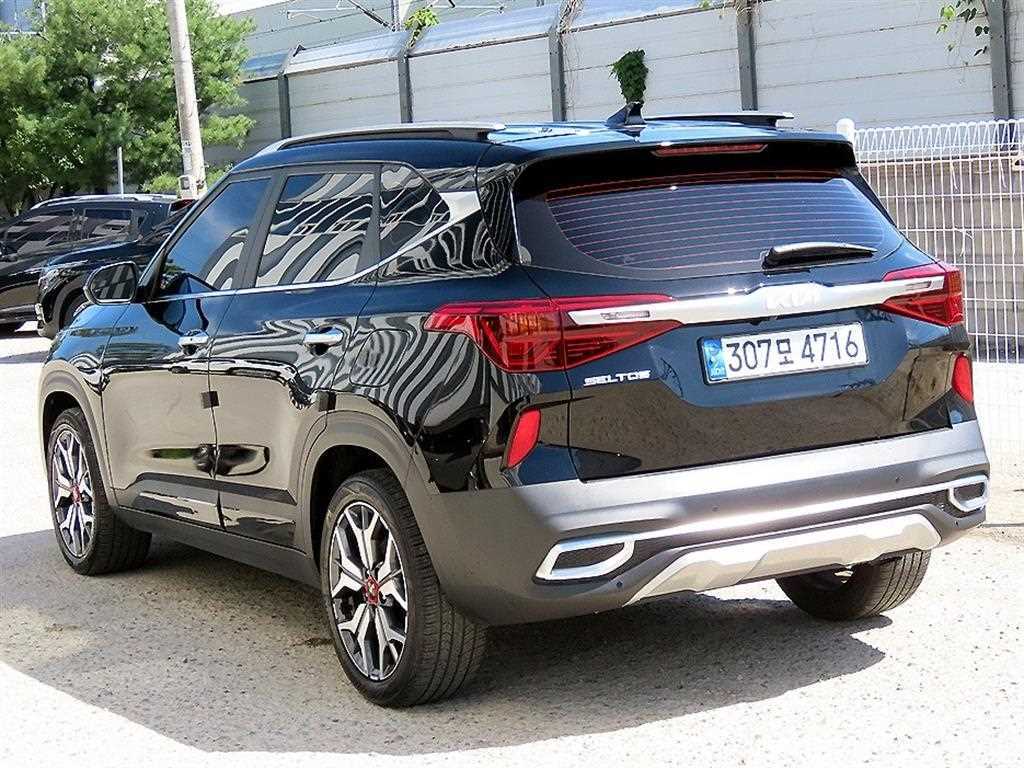 KIA Seltos - Vista 3