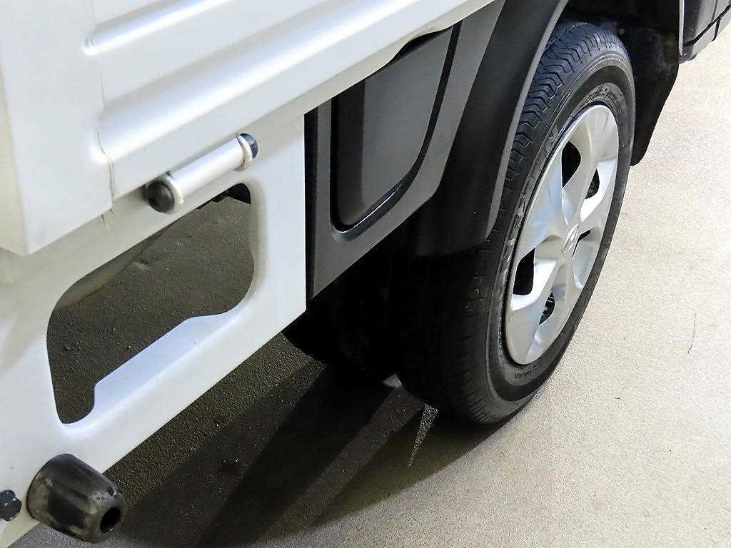 Small Truck Cargo (small) 2022 Blanco - Importación desde Corea - HF Imports Iquique - Foto 17