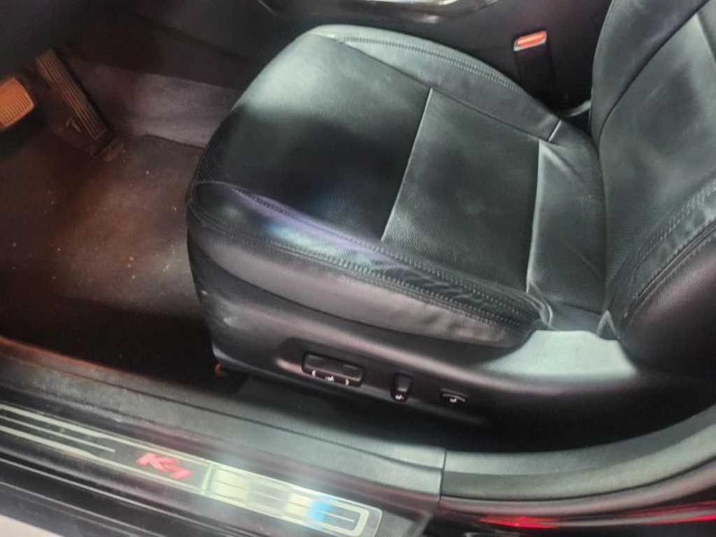 KIA K7 - Vista 10
