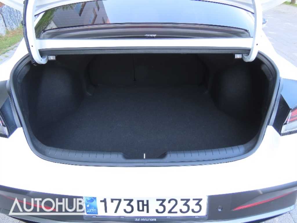 HYUNDAI Avante 2024 Blanco - Importación desde Corea - HF Imports Iquique - Foto 19