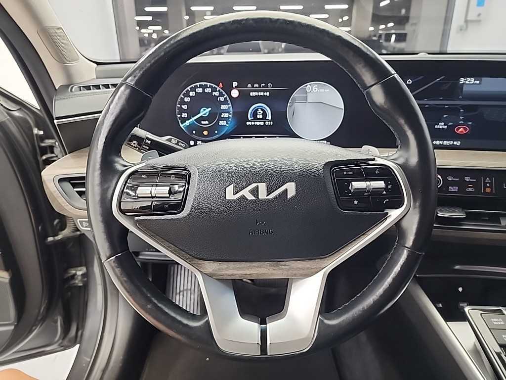 KIA K8 - Vista 9