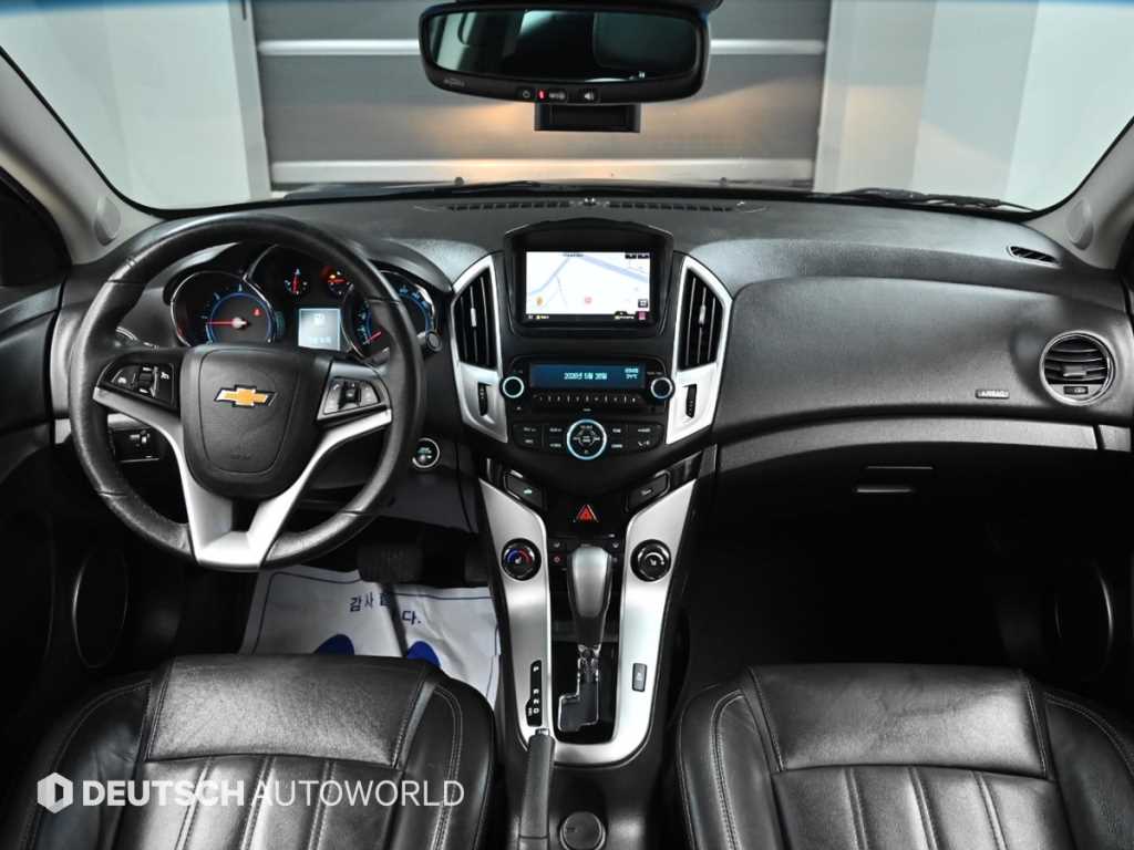 Chevrolet Cruise - Vista 7