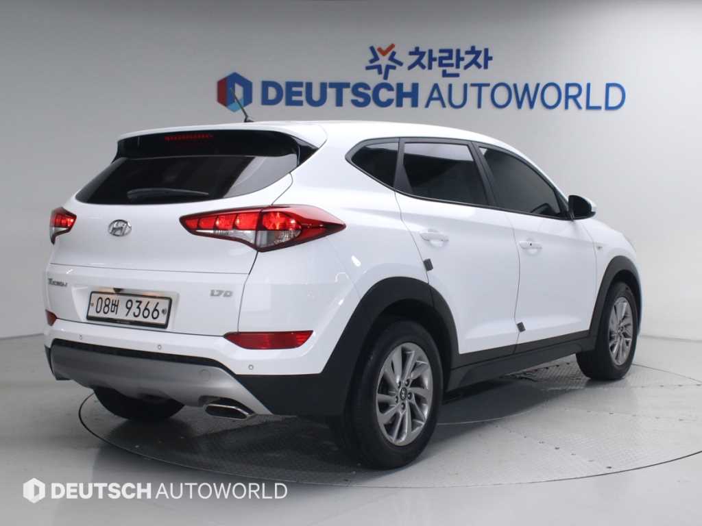 HYUNDAI Tucson - Vista 2