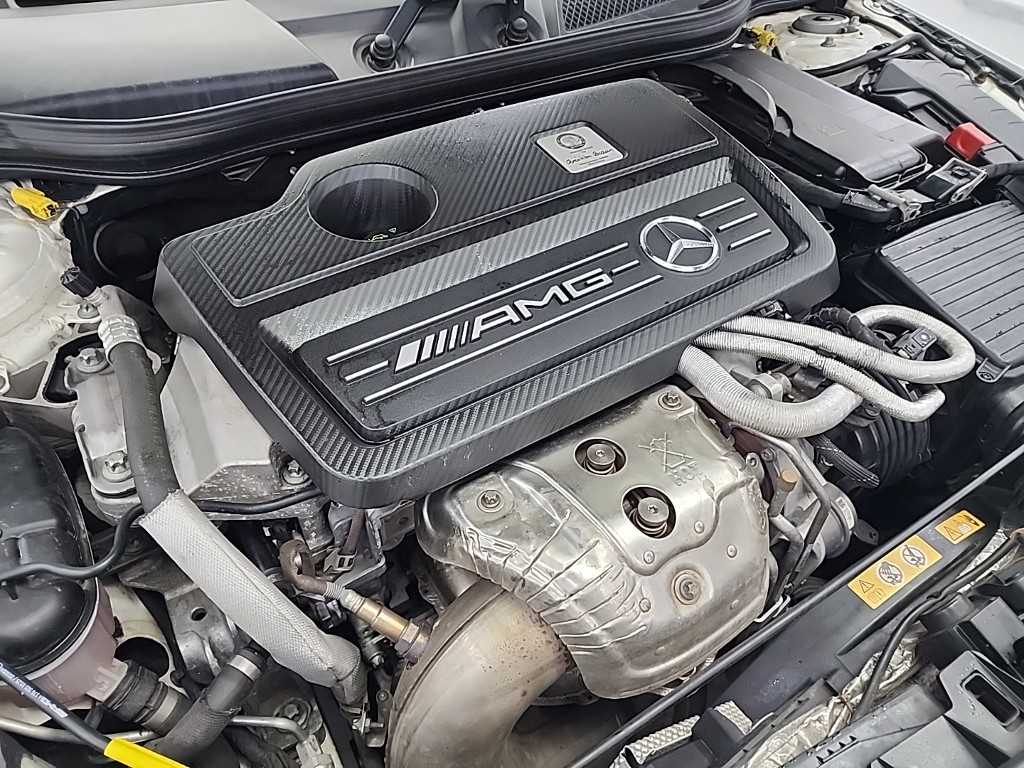 Mercedes Benz CLA Class - Vista 5