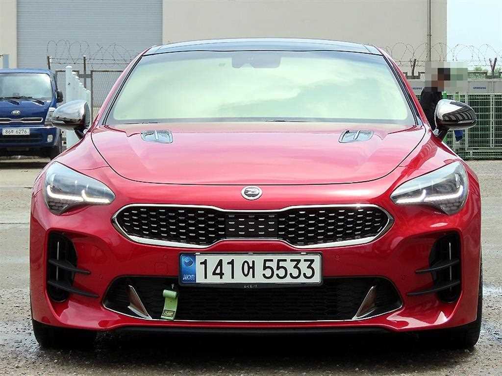 KIA Stinger 2020 Rojo - Importación desde Corea - HF Imports Iquique - Foto 1