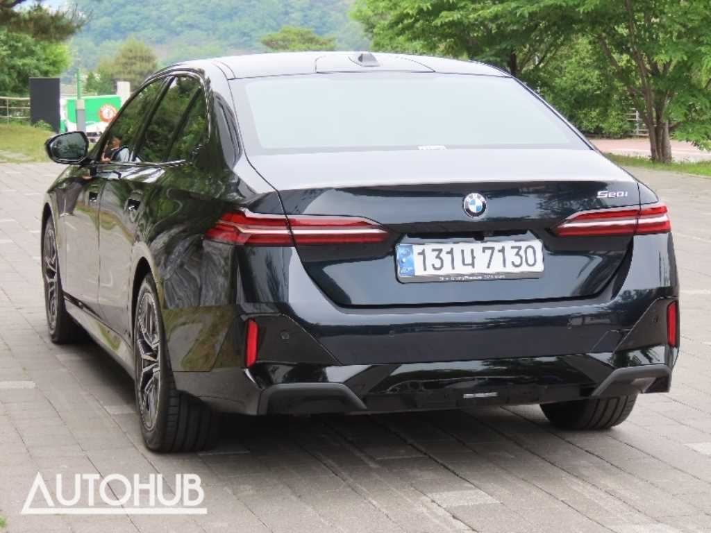 BMW 5 Series - Vista 4