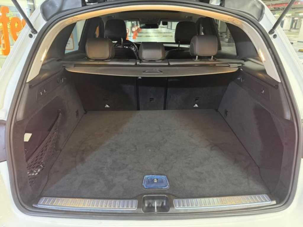 Mercedes Benz GLC Class 2019 Blanco - Importación desde Corea - HF Imports Iquique - Foto 17