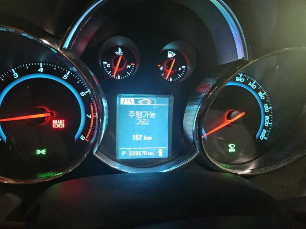 Chevrolet Cruise - Vista 3