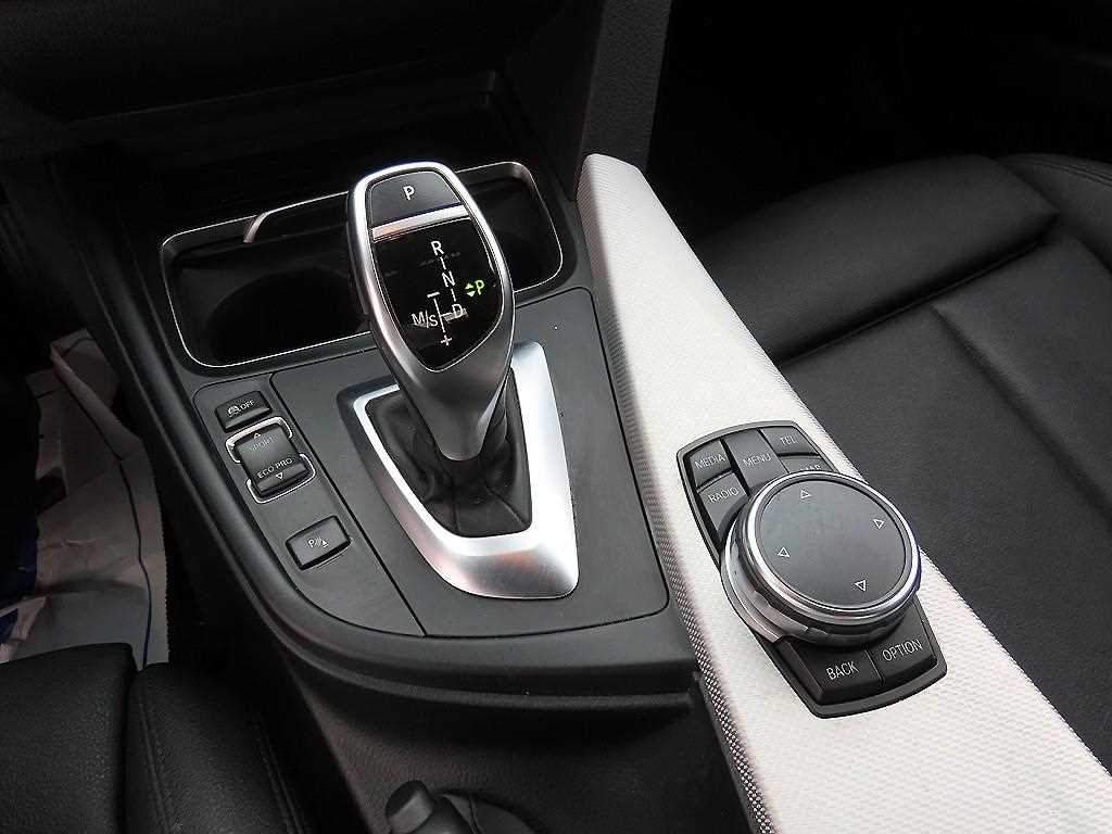 BMW 3 series - Vista 11