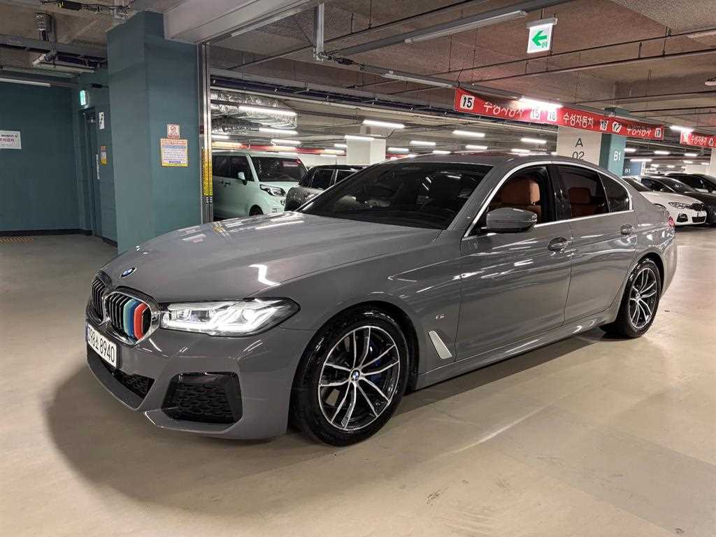 BMW 5 Series - Vista 3