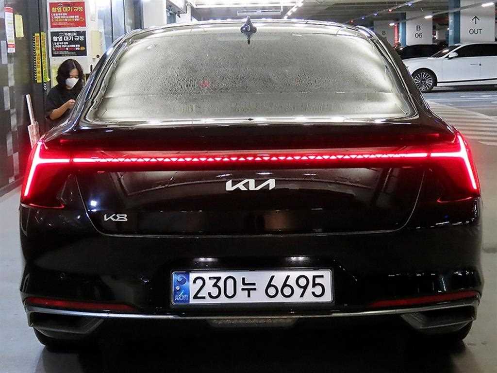 KIA K8 - Vista 5