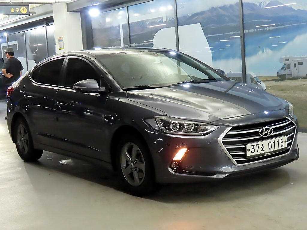 HYUNDAI Avante 2017 Gris - Importación desde Corea - HF Imports Iquique - Foto 1