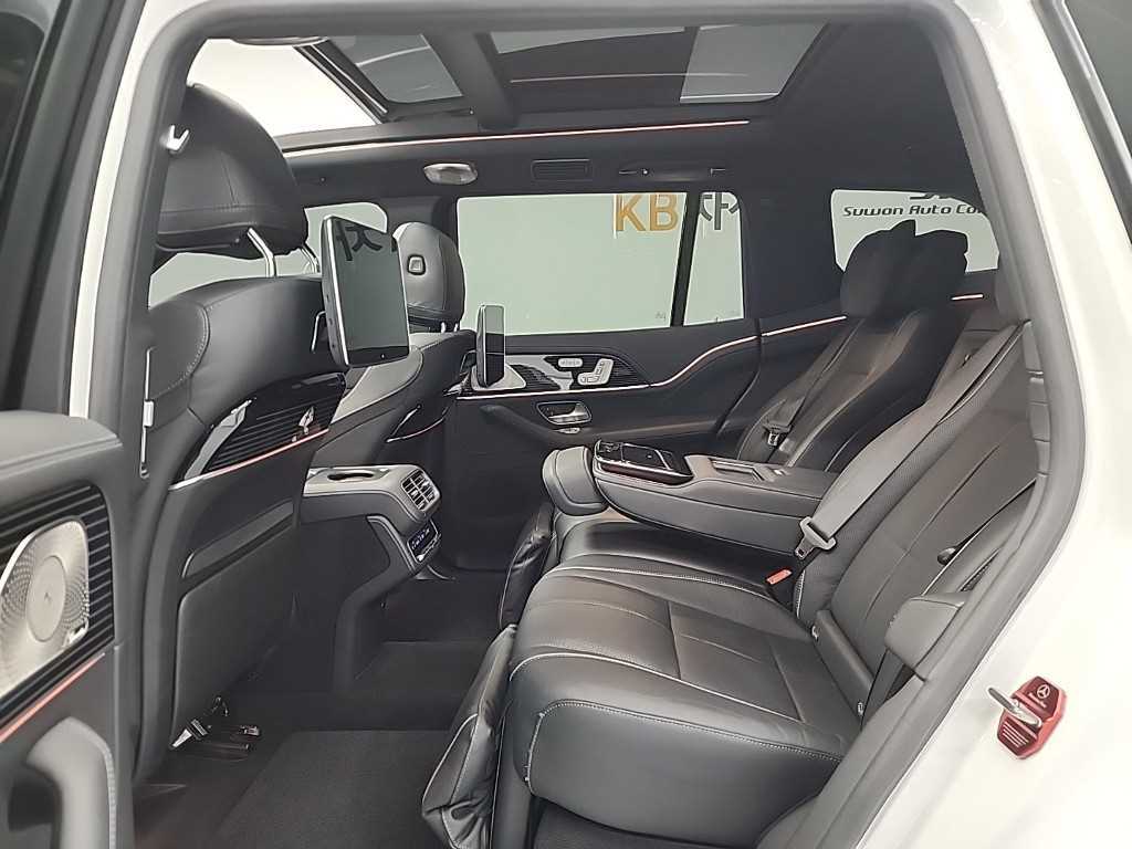 Mercedes Benz GLS Class - Vista 12