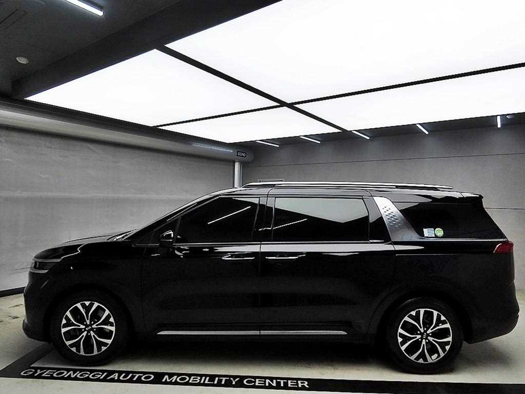 KIA Carnival - Vista 4