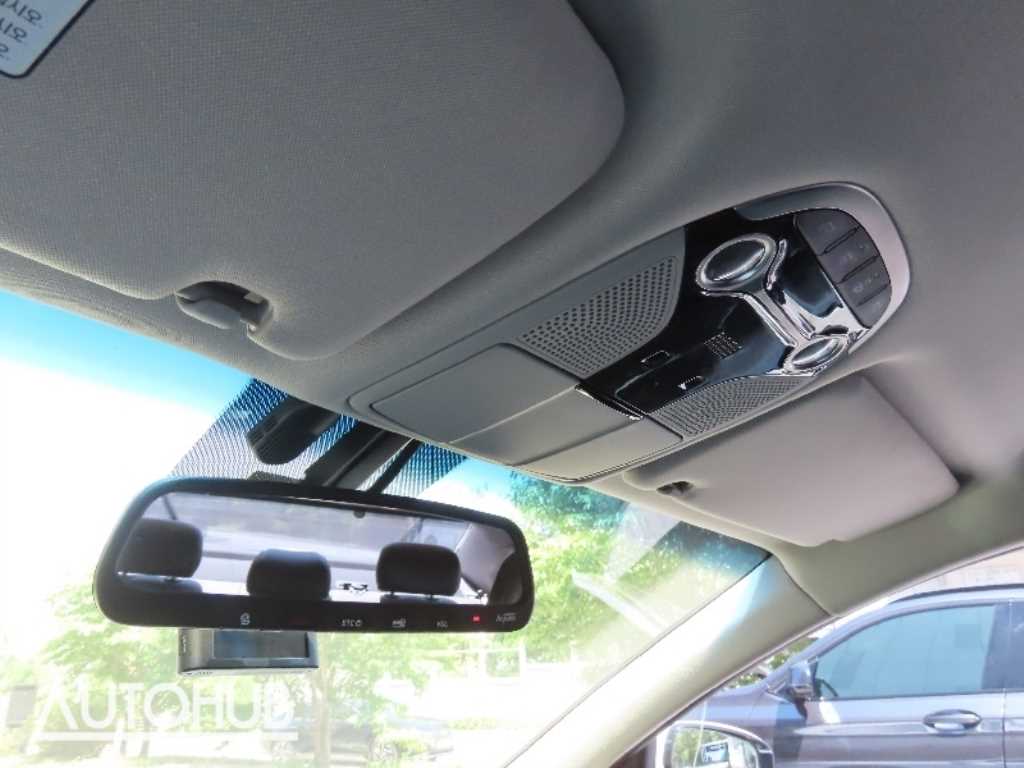 HYUNDAI Grandeur - Vista 11
