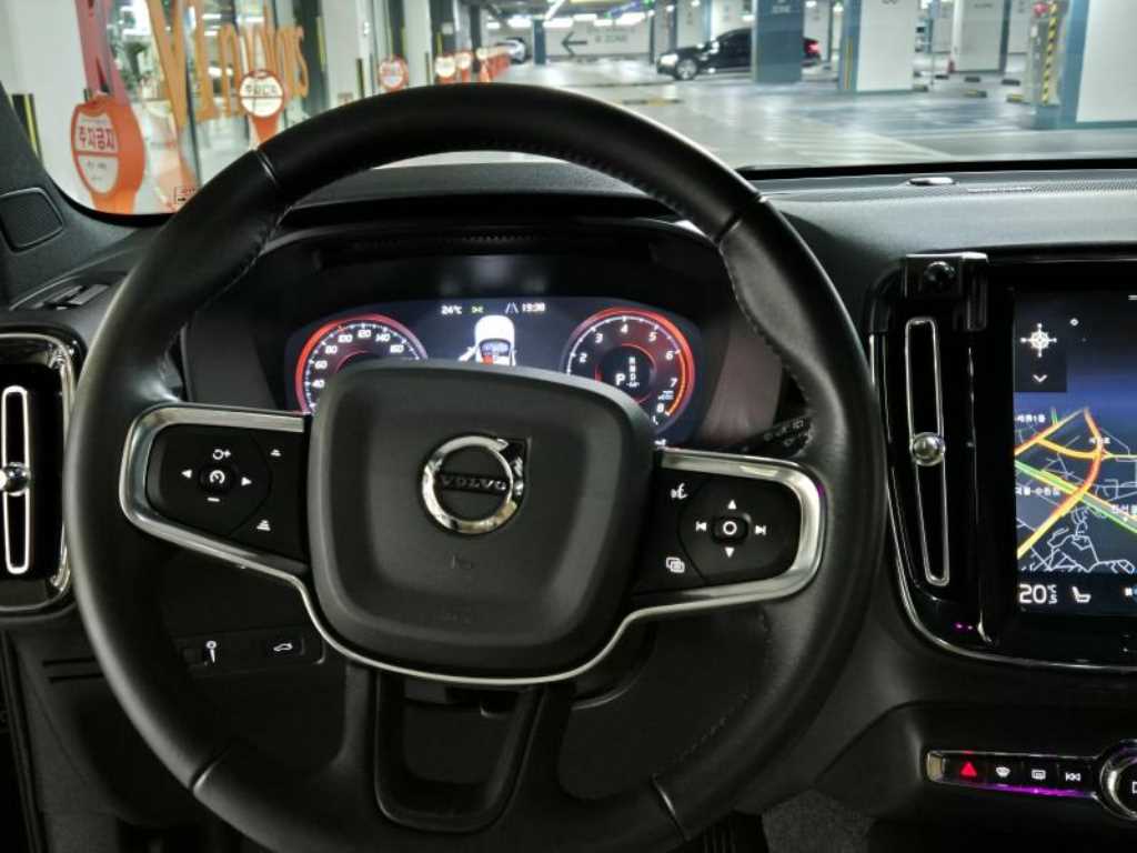Volvo XC40 - Vista 10