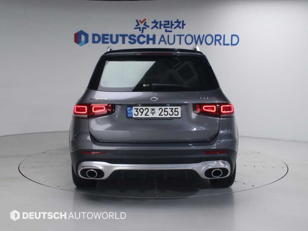 Mercedes Benz GLB Class - Vista 4