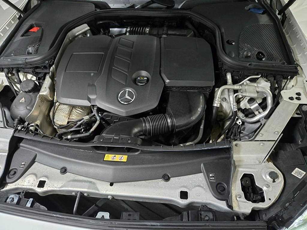 Mercedes Benz E class 2018 Blanco - Importación desde Corea - HF Imports Iquique - Foto 19