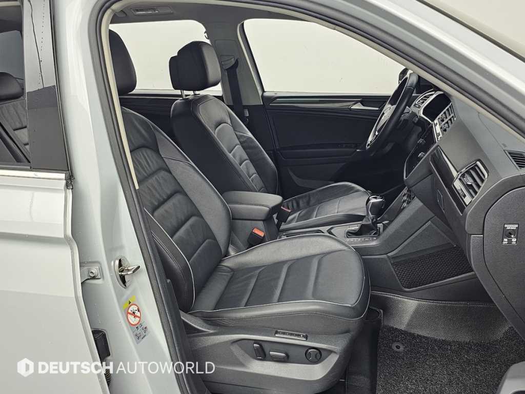 Volkswagen Tiguan - Vista 10