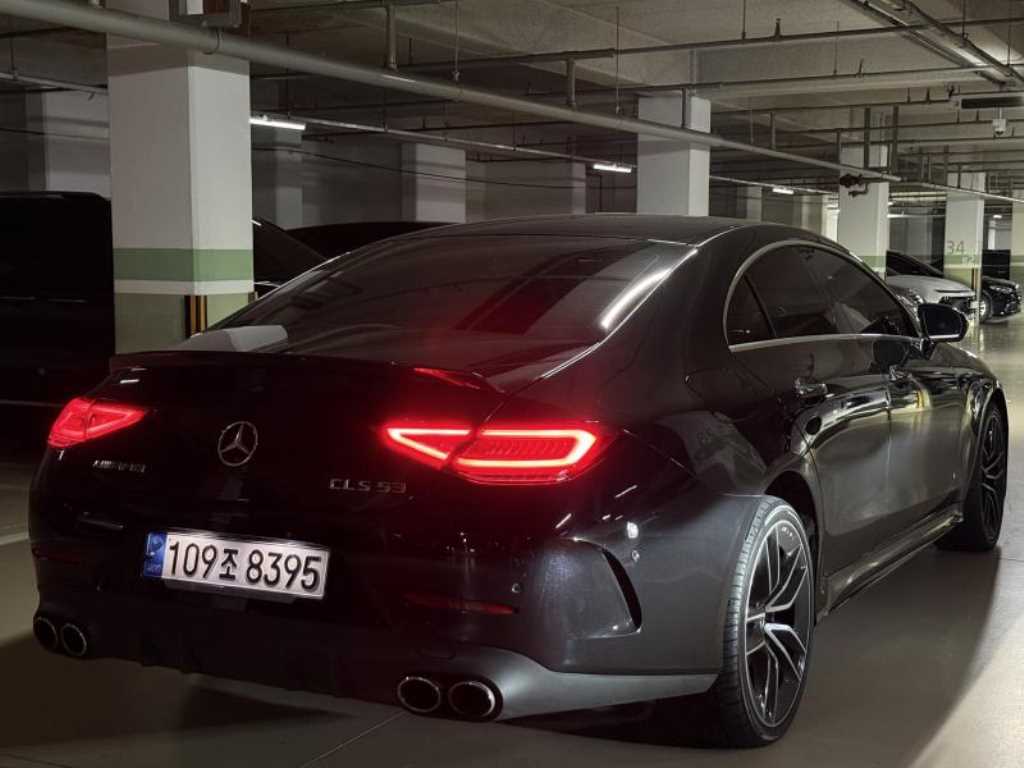 Mercedes Benz CLS Class - Vista 5