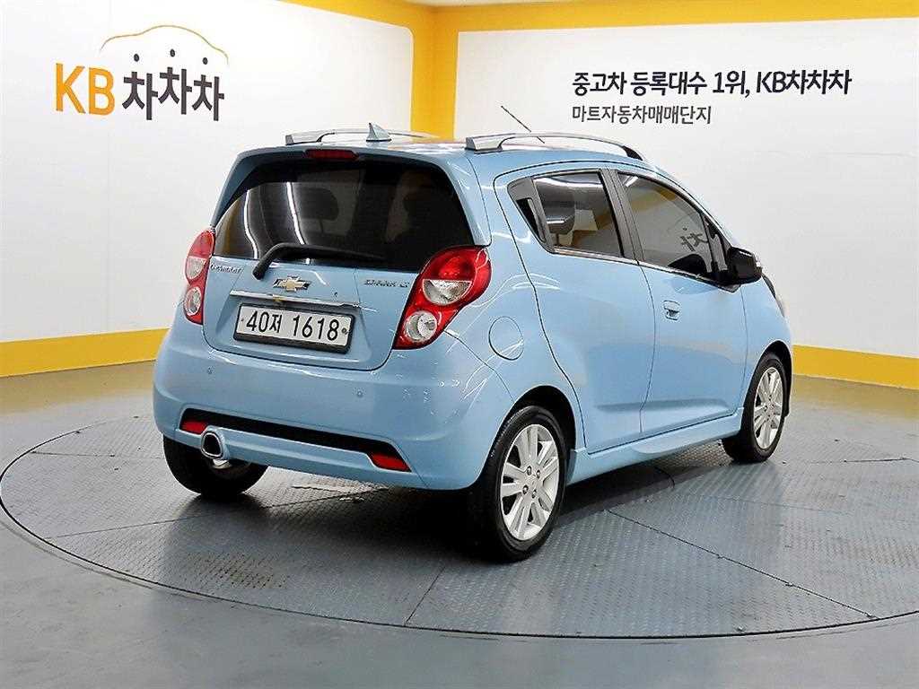 Chevrolet Spark - Vista 4