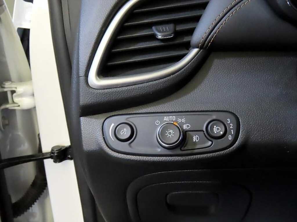 Chevrolet Trax 2020 Blanco - Importación desde Corea - HF Imports Iquique - Foto 15