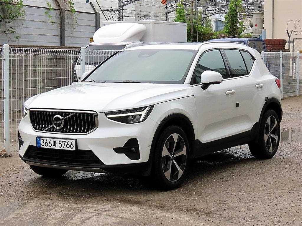 Volvo XC40 - Vista 2