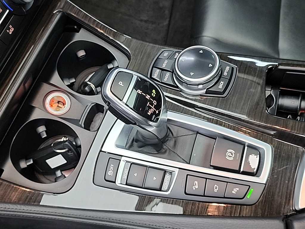 BMW 5 Series - Vista 8