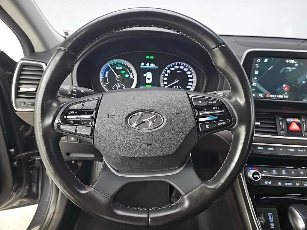 HYUNDAI Grandeur - Vista 9