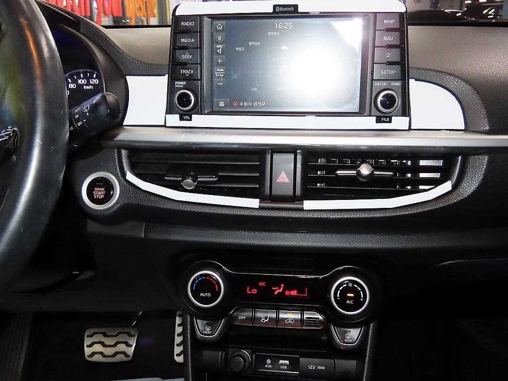 KIA Morning - Vista 11