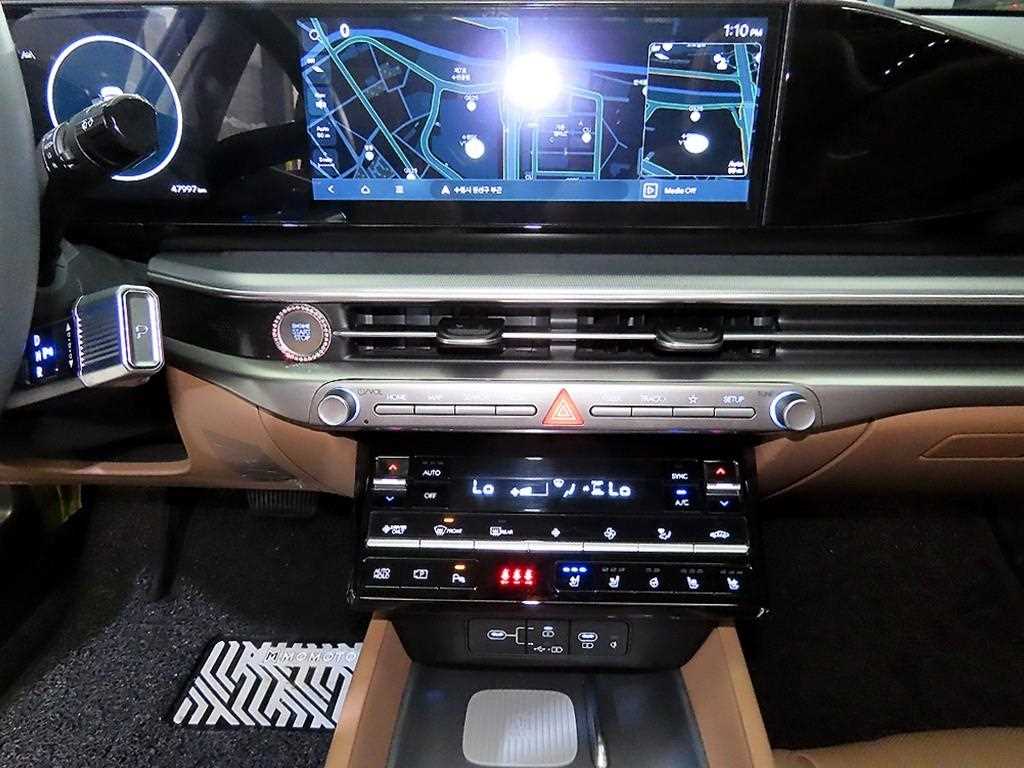 HYUNDAI Grandeur - Vista 11